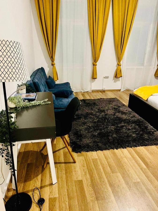 Holiday & Business Apartments 1150 Виена Екстериор снимка